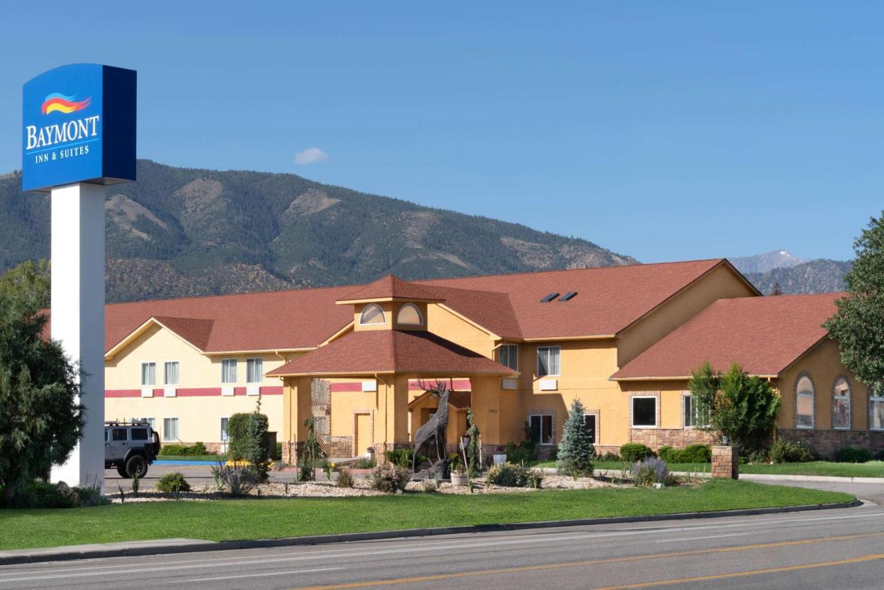 Hotel Baymont By Wyndham Salida Extérieur photo