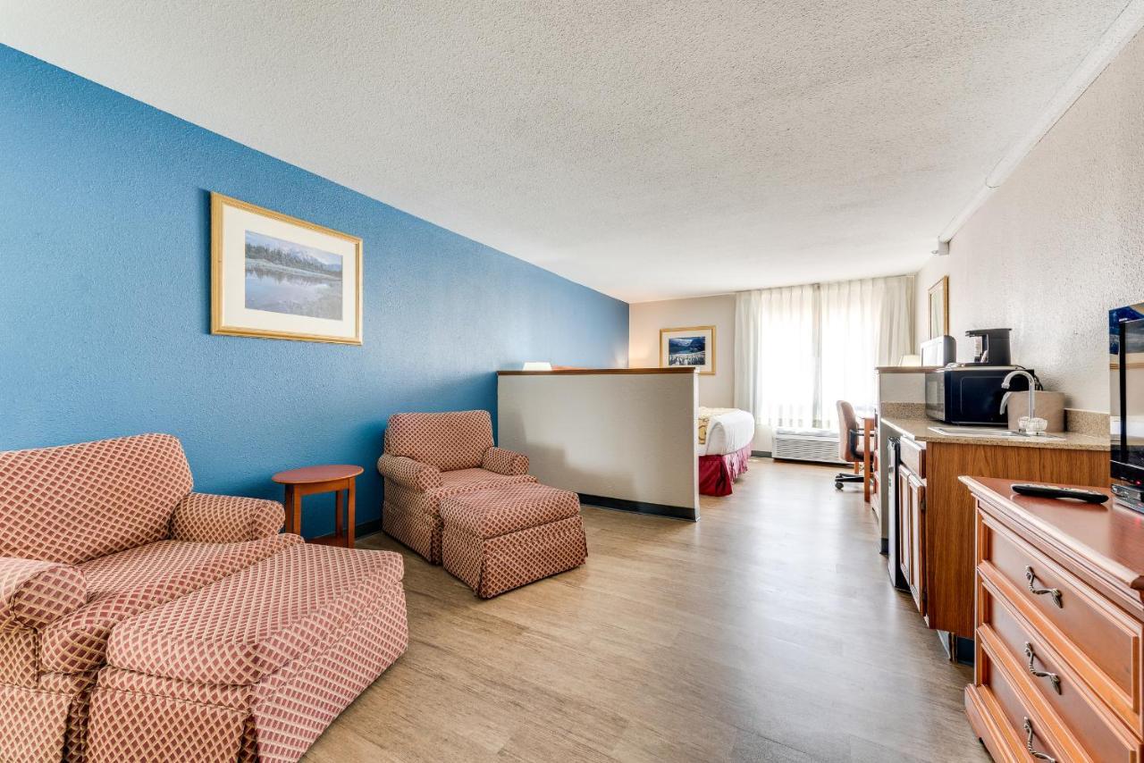 Hotel Baymont By Wyndham Salida Extérieur photo