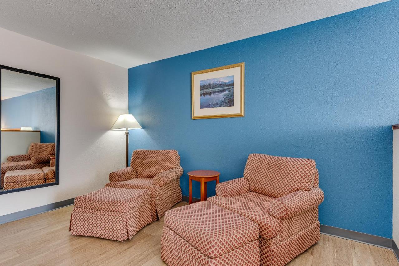 Hotel Baymont By Wyndham Salida Extérieur photo