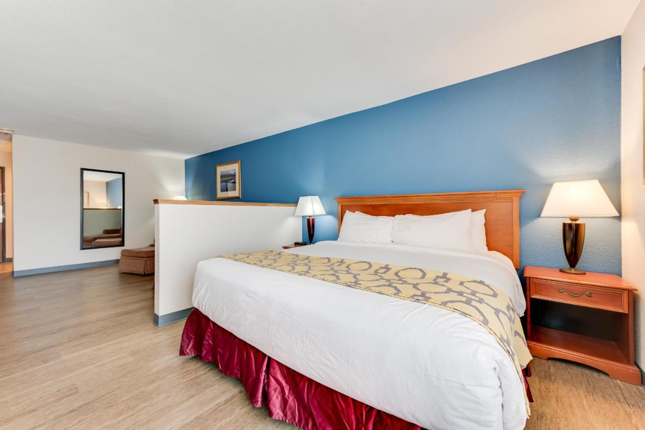 Hotel Baymont By Wyndham Salida Extérieur photo